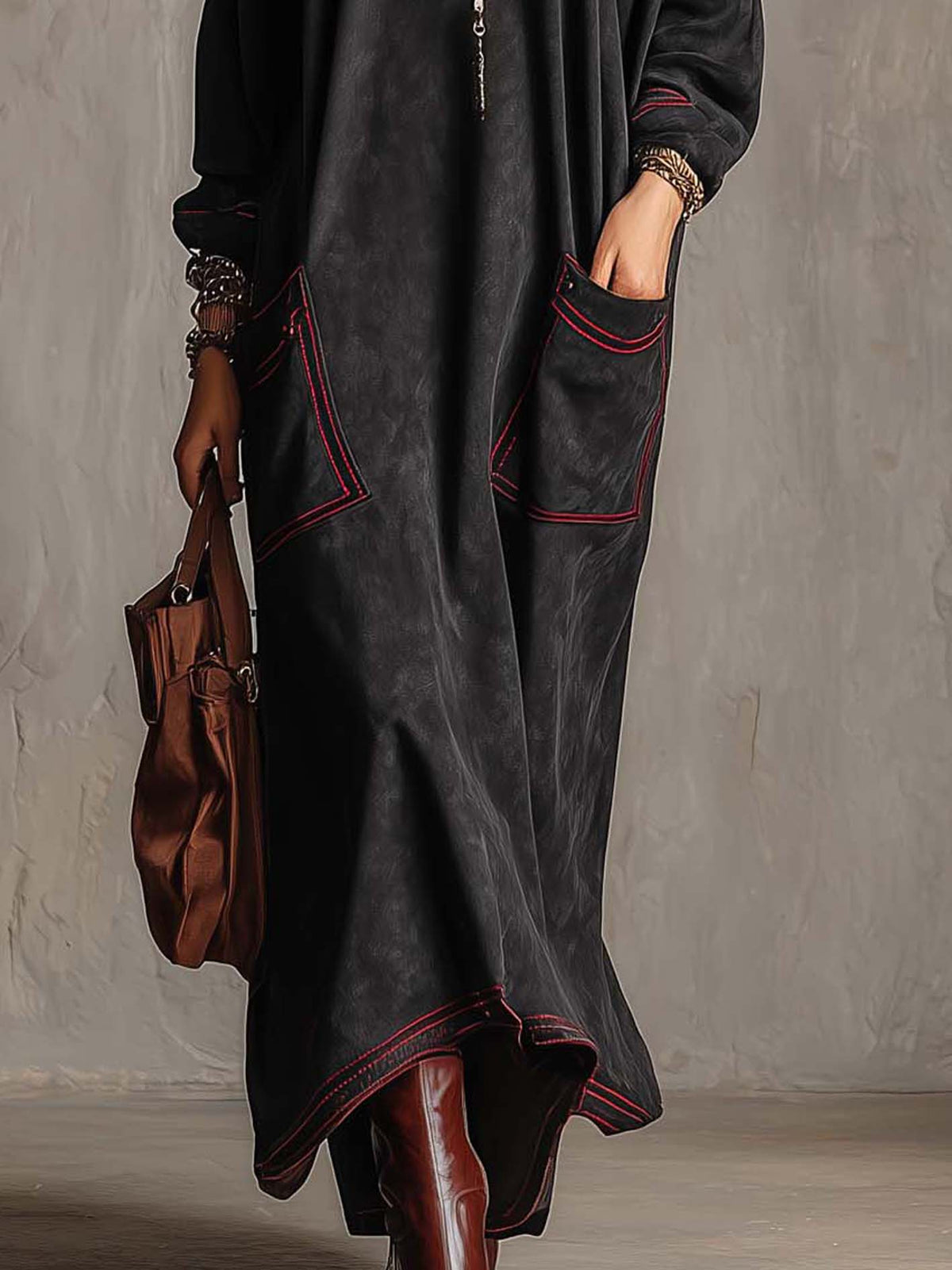 ILENIA | Abito Lungo in Suedine con Cuciture Rosse a Contrasto e Maxi Tasche