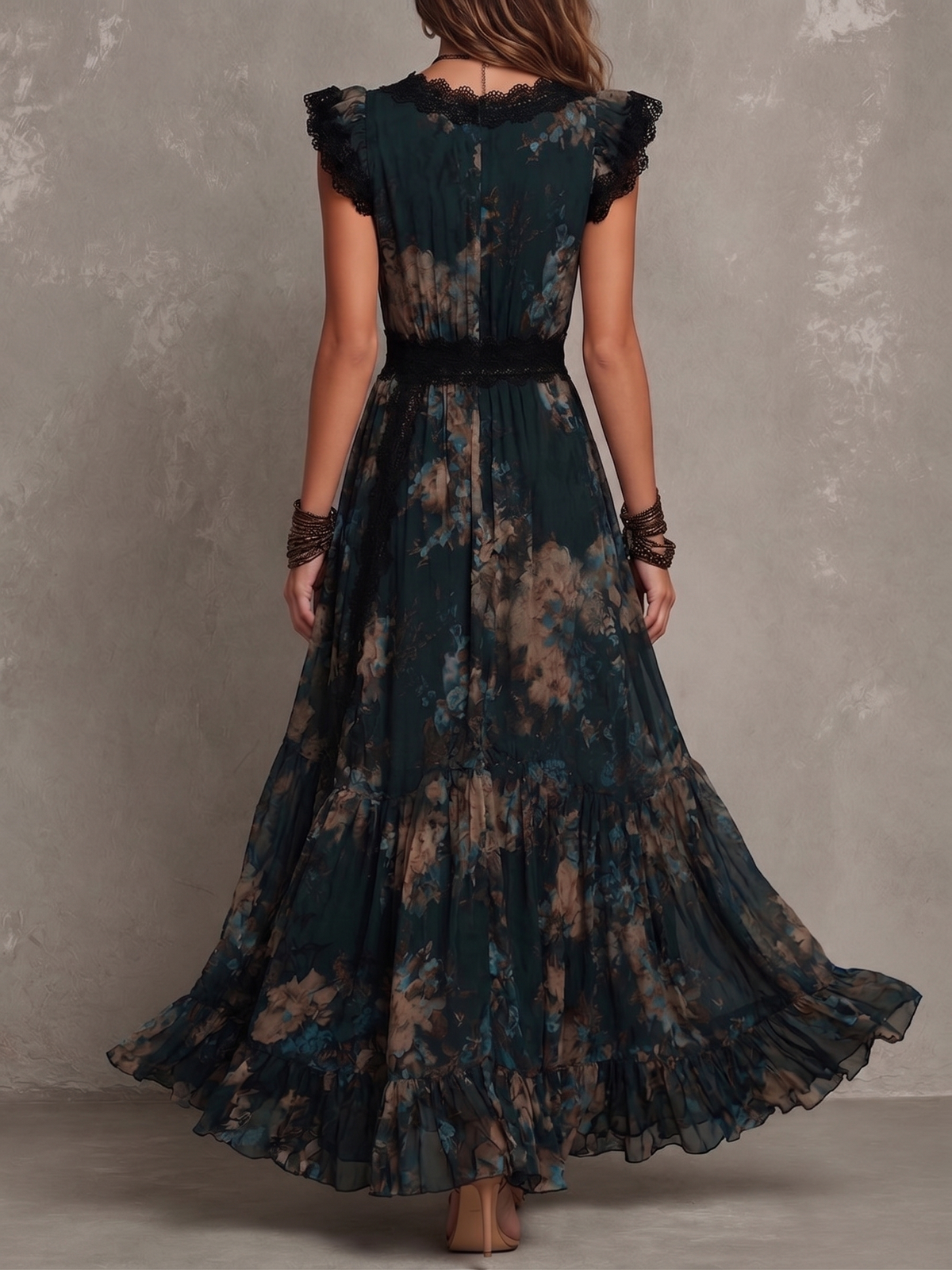 CLEMENTINA | Abito Lungo Vintage in Chiffon Verde Scuro con Pizzo Floreale