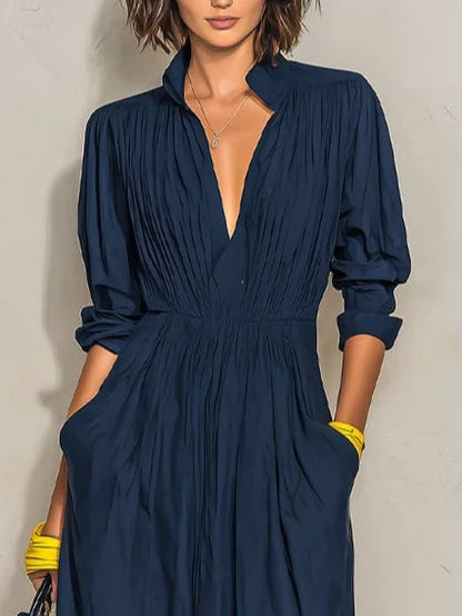AZZURRA | Abito Lungo Plissettato Blu Navy con Scollo a V